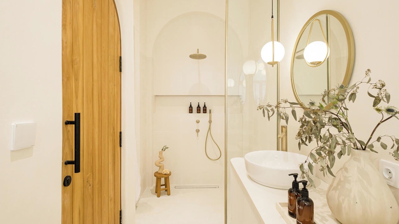 Photo of Bathroom in Tanjungbenoa