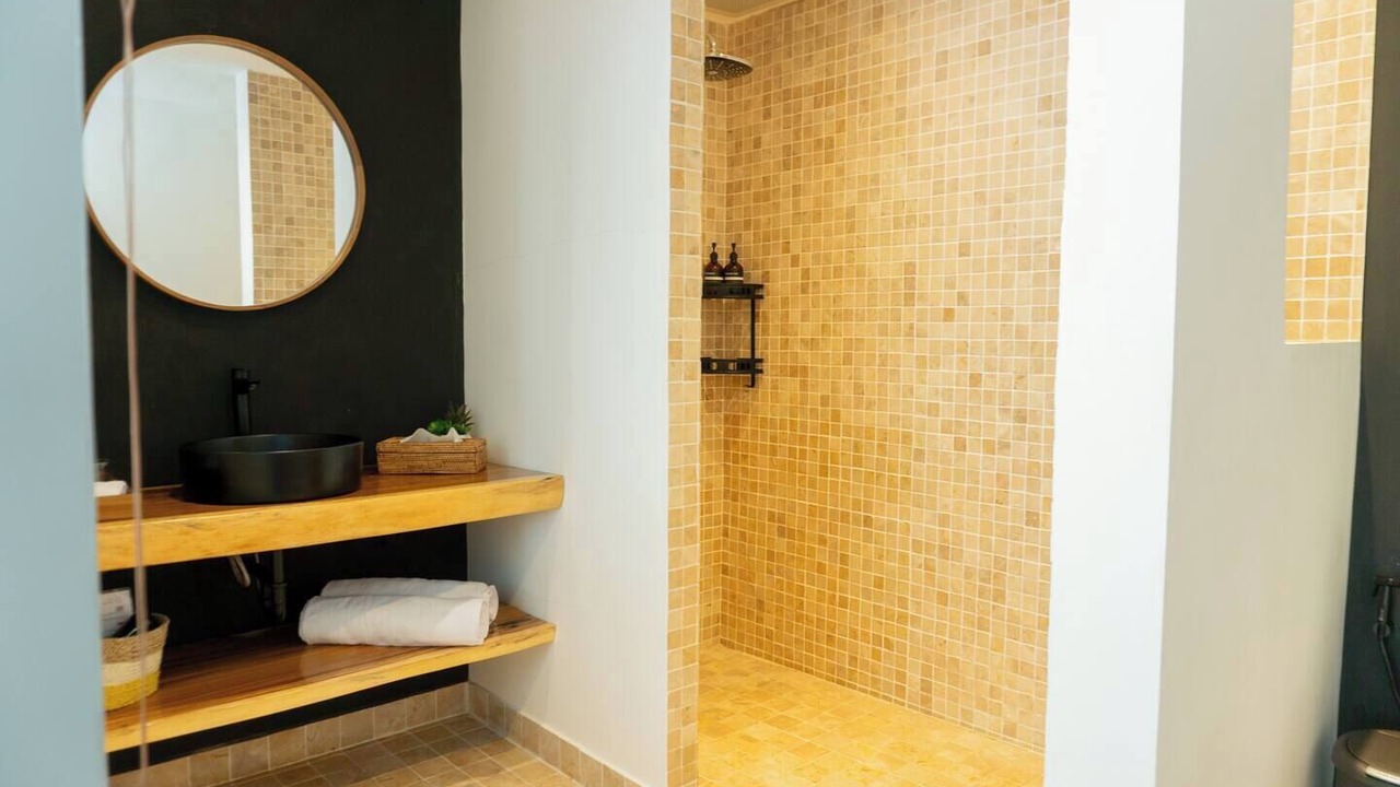 Photo of Bathroom in North Legian