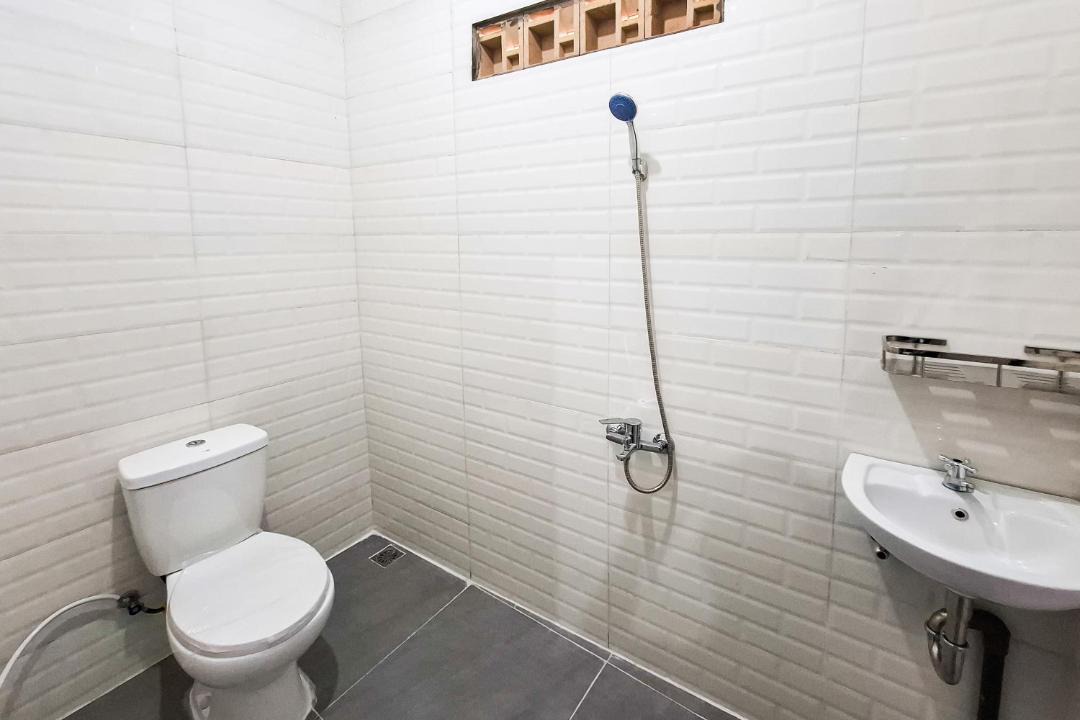 Photo of Bathroom in West Semarang
