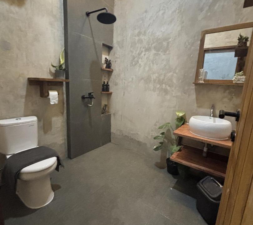 Photo of Bathroom in Batu Karas