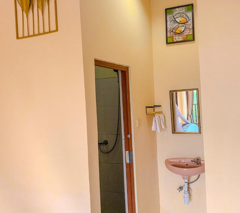 Photo of Bathroom in Munduk