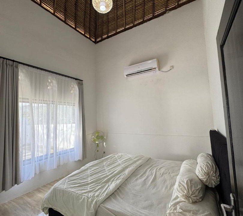 Photo of Bedroom in Sekotong Barat
