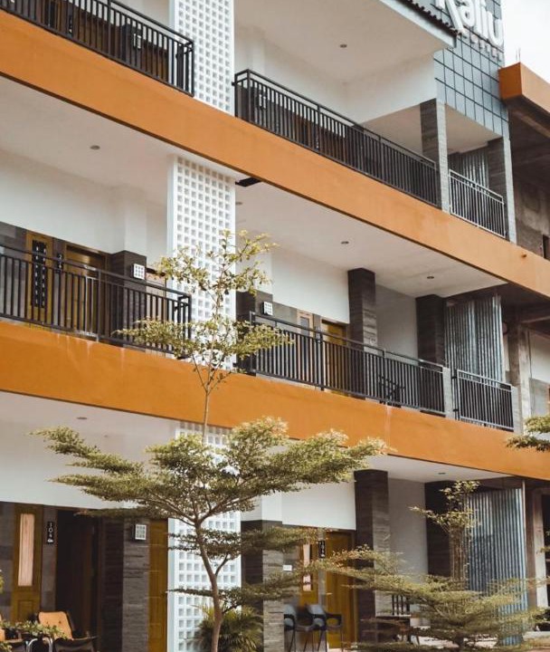 Photo of Buildings in Pacitan