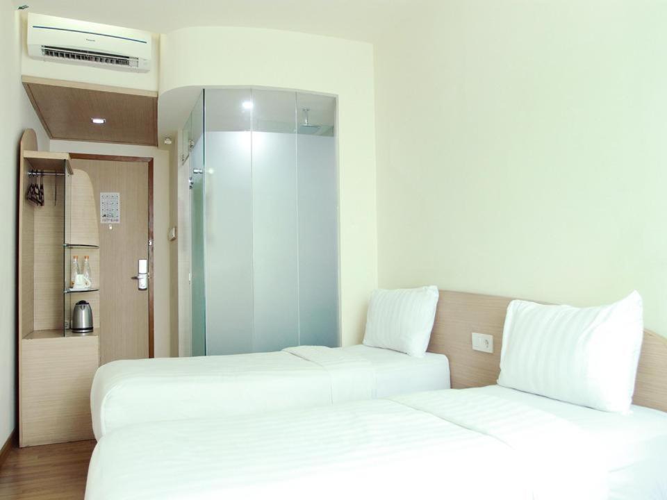 Photo of Bedroom in Tomang
