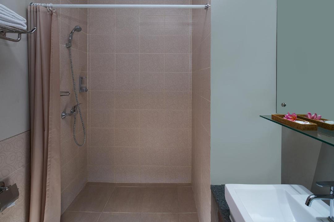 Photo of Bathroom in Panjer
