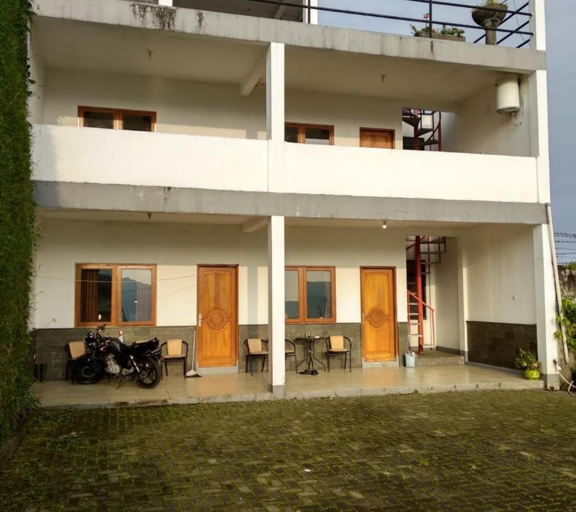 Photo of Buildings in Ciloto