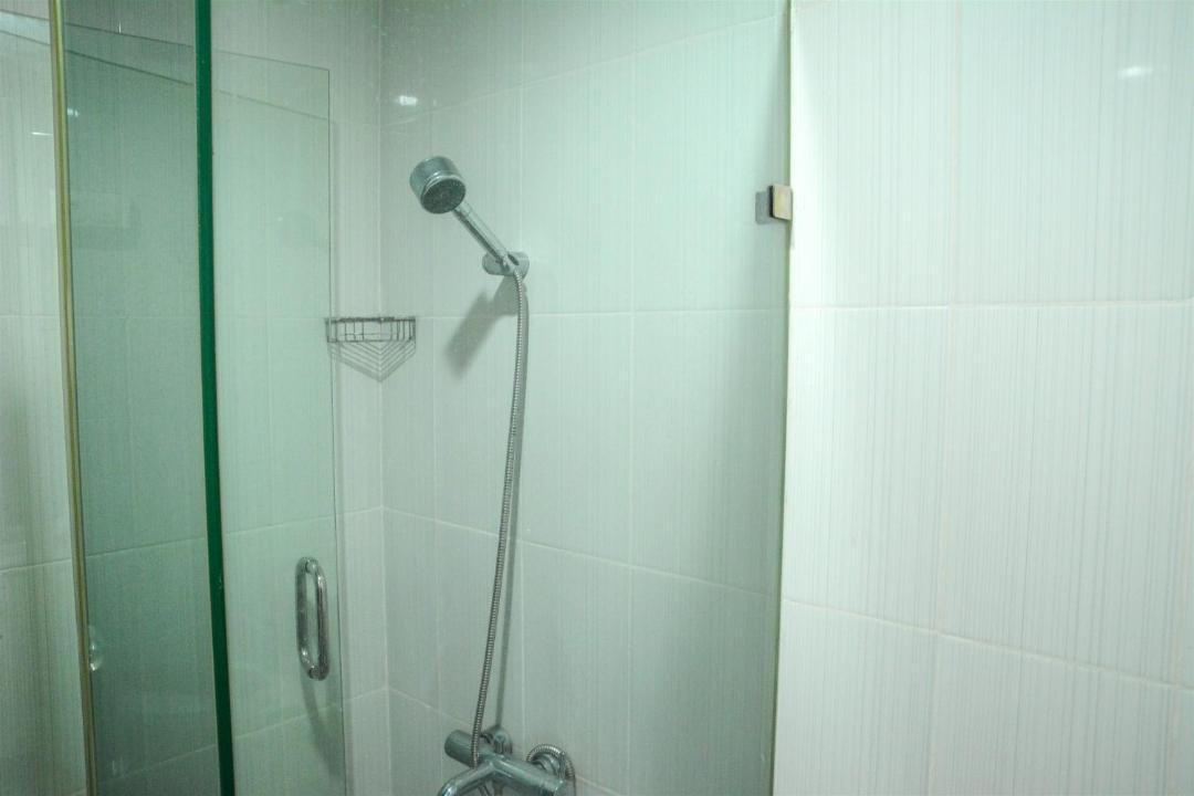 Photo of Bathroom in Senayan