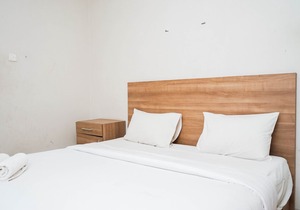 Cozy and Simply Studio at Serpong Greenview Apartment in East Lengkong Gudang