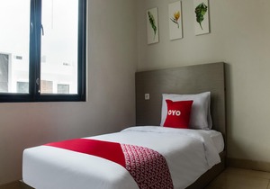 OYO 3251 D'daun Inn in Telukjambe