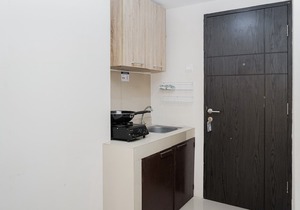 Stunning Studio at Baileys Apartment in Ciputat