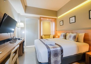 Comfortable and Fully Furnished Studio Apartment at Mustika Golf Residence in North Cikarang