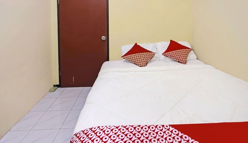 Basic Double Room