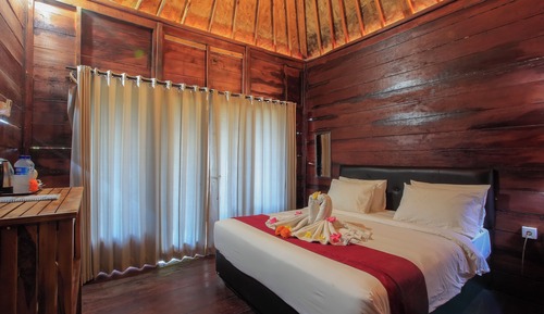 Superior Villa, Garden View, Garden Area