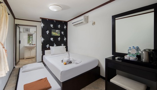 Superior Room, Garden View