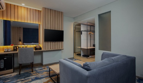 Junior Double Room