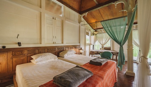 Deluxe Villa
