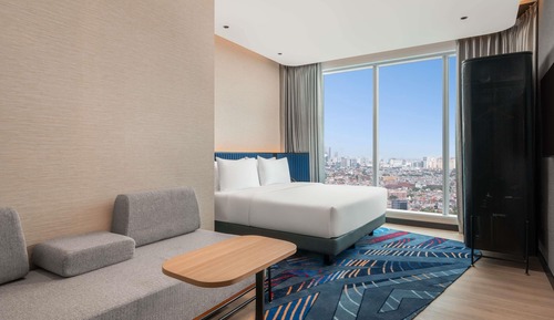 Deluxe Room, 1 King Bed