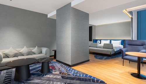 Family Suite, 1 King Bed with Sofa bed, Pool View