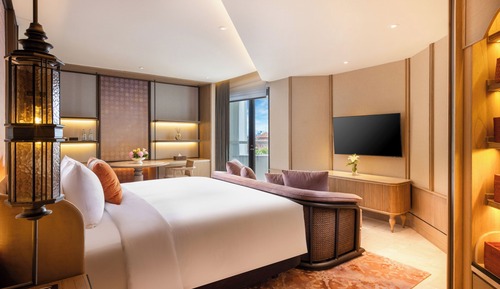 Junior Studio Suite