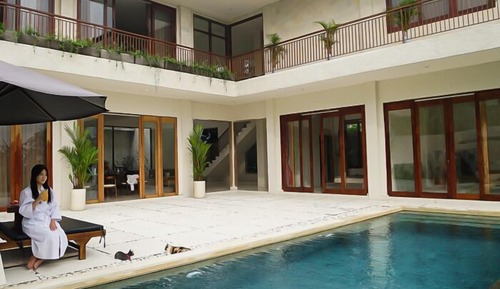 Deluxe Villa