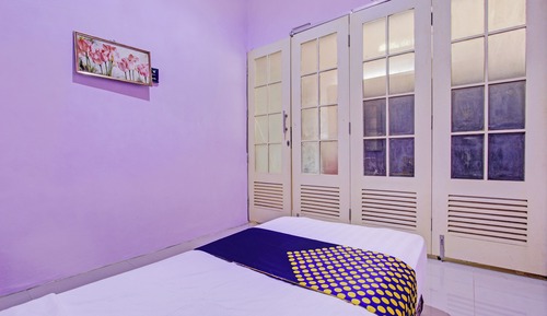 Basic Single Room
