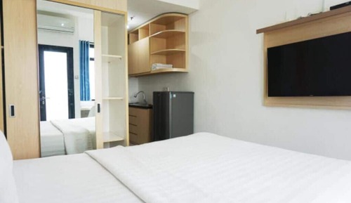 Superior Room, 1 Double Bed, Balcony, City View