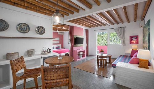 Casanostra Suite - for Cool Adults Only