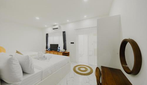 Junior Suite with Private Pool