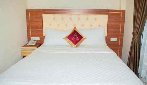 Standard Queen Room