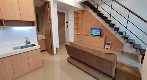 One-Bedroom Apartment with Balcony