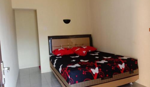 Single Room with Garden View