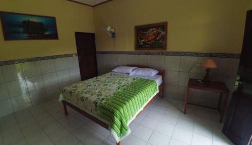 Small Twin Room