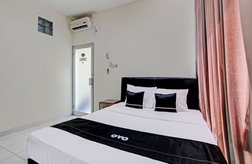 Purwokerto Hotel | Capital O 92295 Double Tree
