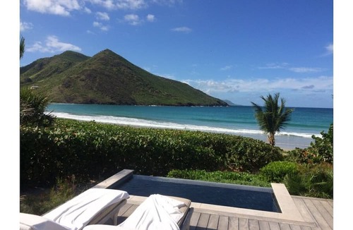 Frigate Bay Cottage | PRIVATE Luxury Oceanfront Beach Bungalow w Exclusive Club Resort Access & Tennis