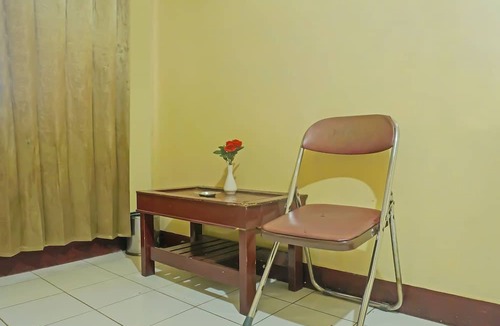 Melayu Hotel | Hotel O Adam Kost SyariahNearWisata Jembatan Barito