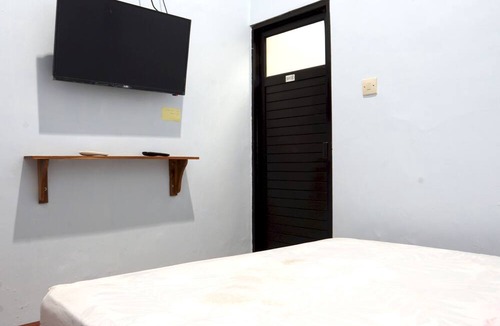 Sumberagung Hotel | Hotel O Coconut Island Homestay & ResortNearPantai Pulau Merah