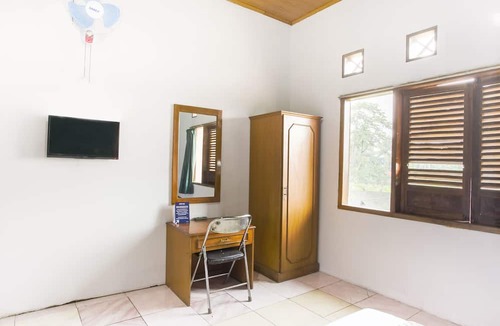 Paseh Hotel | Hotel O Karya Nunggal Asri