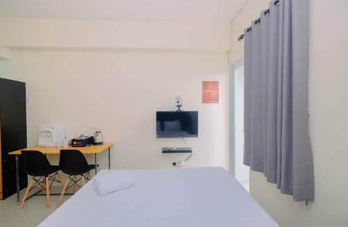 Bogor Apartment | Comfy Studio Bogorienze Resort Apartment near The Jungle Fest By Travelio