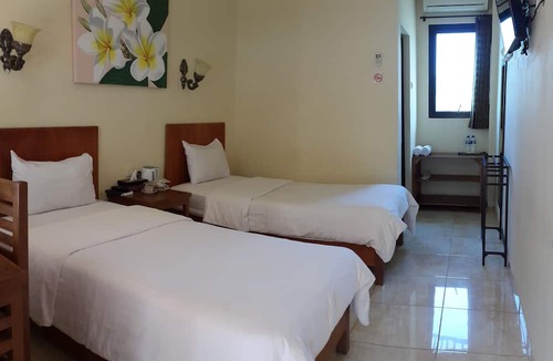 Labuan Bajo Hotel | Centro Bajo Hotel