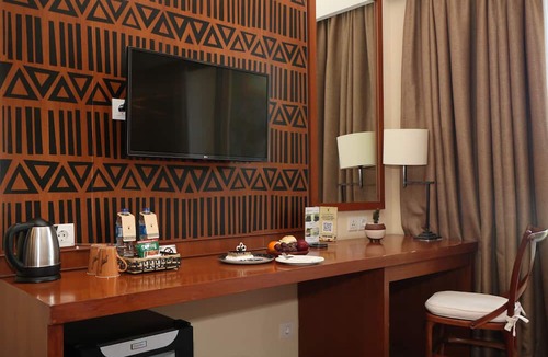 Prigen Hotel | Baobab Safari Resort