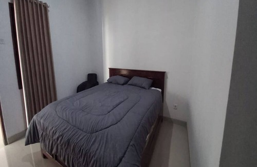 Banaran Hotel | OYO 95108 Nareswari Homestay Syariah