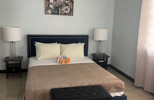 Sandy Point Town House | Periwinkles cozy retreat