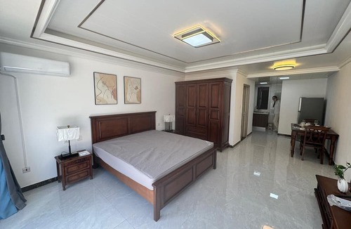 Challengers Hotel | Seaview Gardens