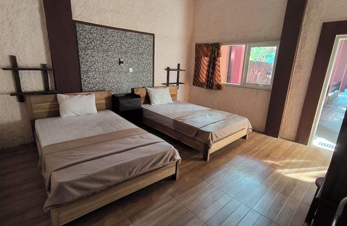 Karimunjava Hotel | New Lishafa Guesthouse