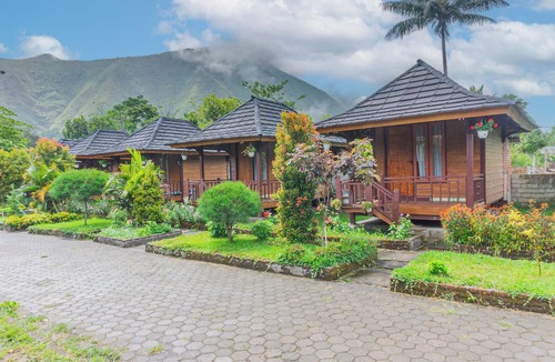 Kecamatan Sembalun House | Puncak Rinjani Lodge
