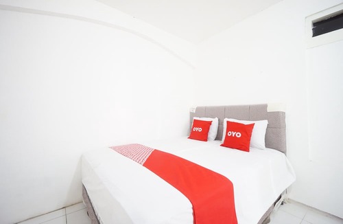 Kediri Hotel | OYO 93682 Blessing's Kediri Homestay Syariah