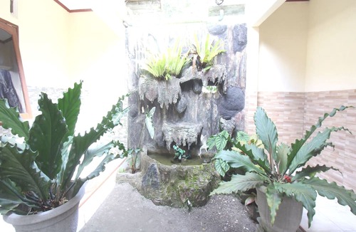 Kecamatan Narmada Hotel | Hotel O Losmen Ida Near PT. Narmada Awet Muda (Pabrik Lingsar)