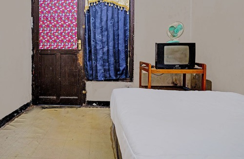 Cipaganti Hotel | OYO Life 92709 Kost Teras Cikapundung Syariah