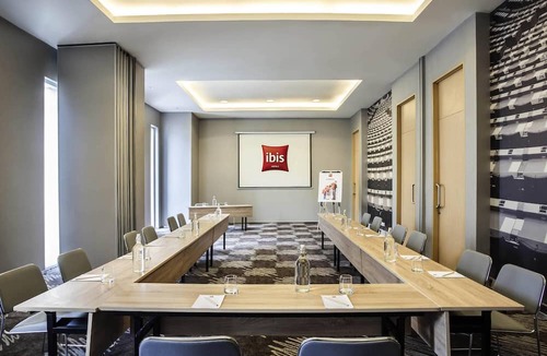 Gambir Hotel | Ibis Jakarta Harmoni