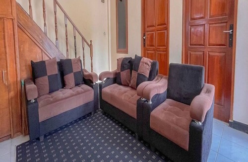 Pangalengan Villa | Cozzy Villa Family B